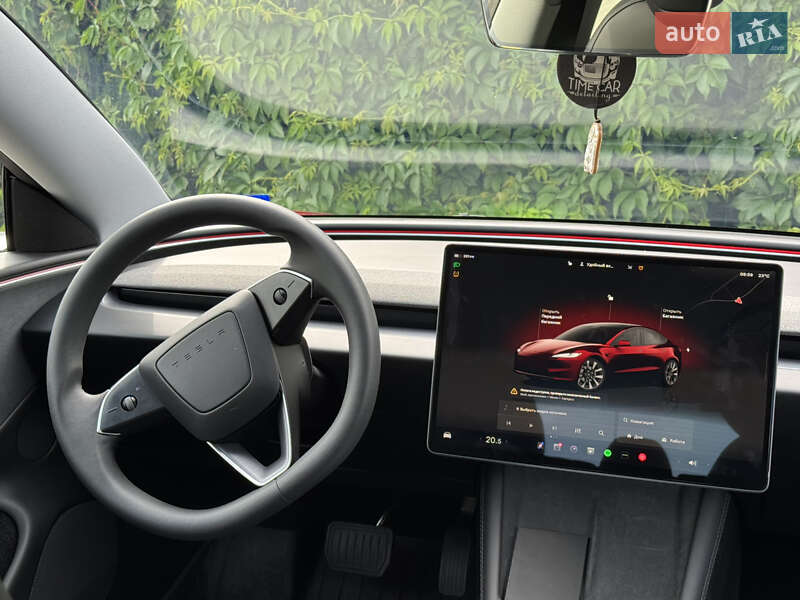 Седан Tesla Model 3 2024 в Стрые