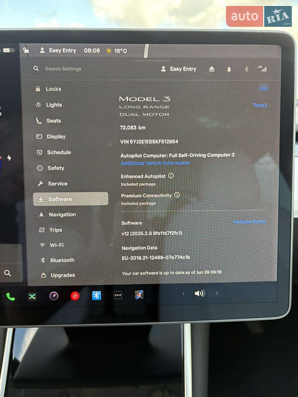 Седан Tesla Model 3 2019 в Львові