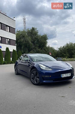 Седан Tesla Model 3 2018 в Днепре