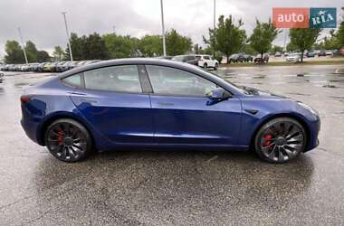 Седан Tesla Model 3 2023 в Одесі