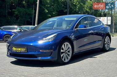 Седан Tesla Model 3 2019 в 