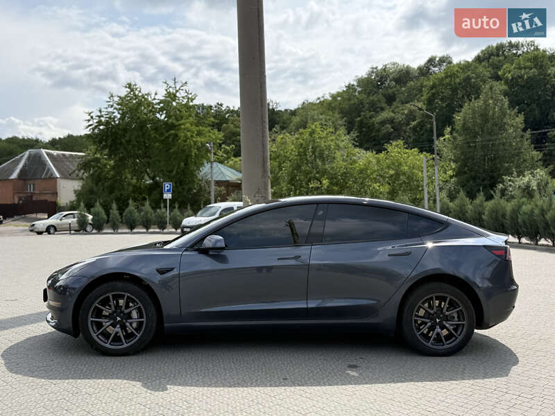 Седан Tesla Model 3 2019 в Полтаве