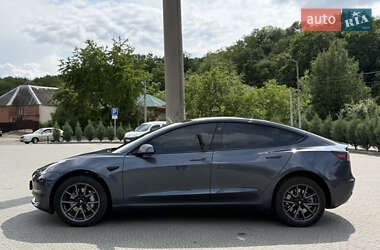 Седан Tesla Model 3 2019 в 