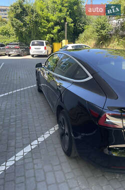 Седан Tesla Model 3 2018 в 