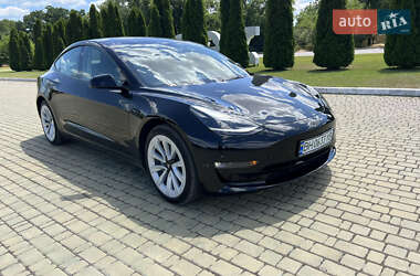 Седан Tesla Model 3 2021 в Одессе