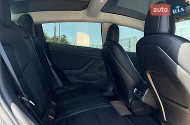 Седан Tesla Model 3 2018 в 
