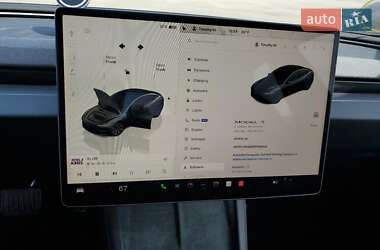 Седан Tesla Model 3 2024 в 