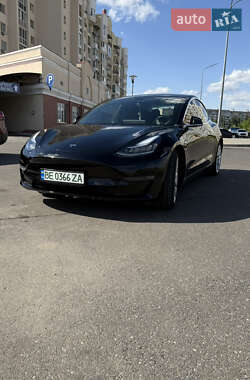 Седан Tesla Model 3 2019 в 