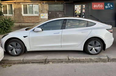 Седан Tesla Model 3 2018 в Киеве