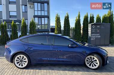 Седан Tesla Model 3 2022 в Луцке