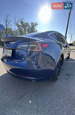 Седан Tesla Model 3 2018 в Запорожье