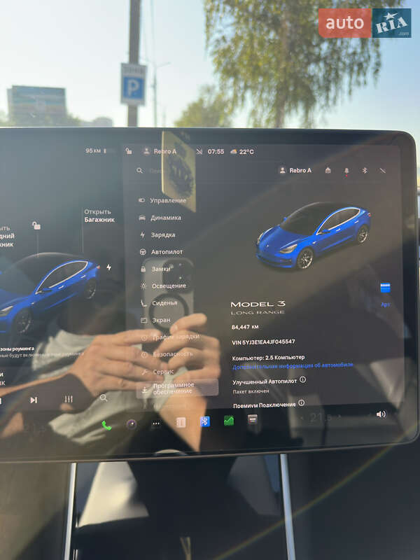 Седан Tesla Model 3 2018 в Запоріжжі