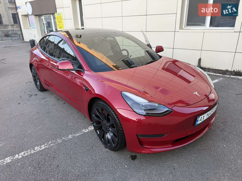 Седан Tesla Model 3 2022 в Харкові