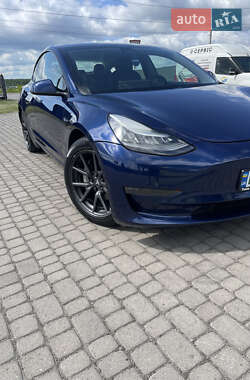 Седан Tesla Model 3 2018 в 