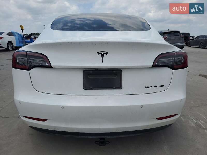 Седан Tesla Model 3 2019 в Днепре