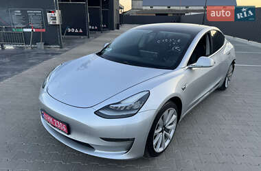 Седан Tesla Model 3 2018 в 