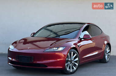 Седан Tesla Model 3 2024 в Виннице
