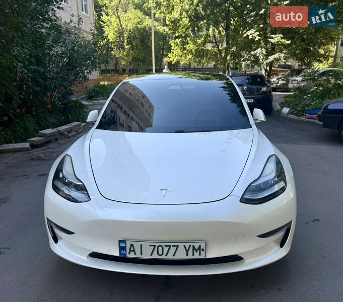 Седан Tesla Model 3 2019 в Белой Церкви
