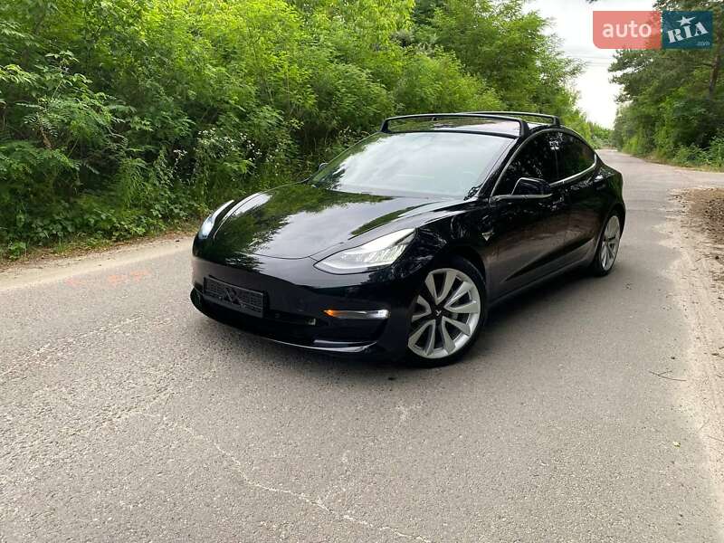 Седан Tesla Model 3 2018 в Ковеле