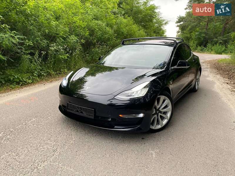 Седан Tesla Model 3 2018 в Ковеле