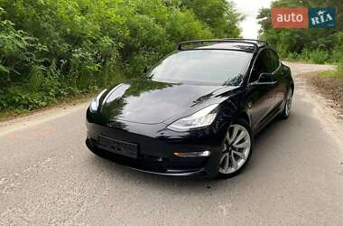 Седан Tesla Model 3 2018 в 