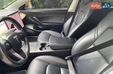 Седан Tesla Model 3 2018 в 