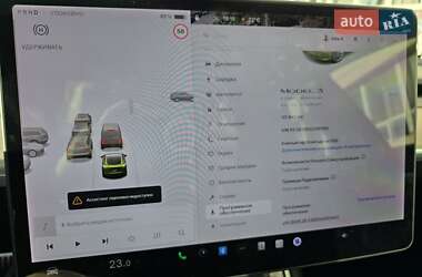Седан Tesla Model 3 2019 в 