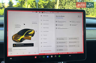 Седан Tesla Model 3 2018 в 