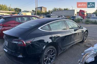 Седан Tesla Model 3 2018 в 