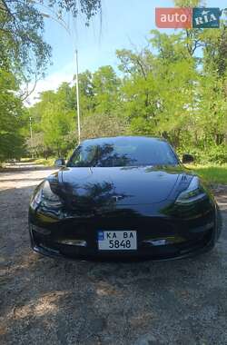 Седан Tesla Model 3 2019 в 