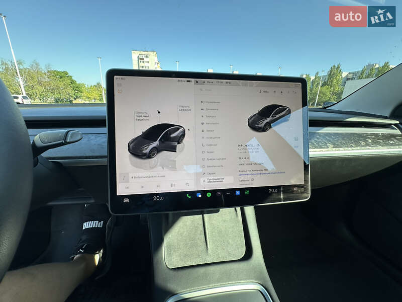 Седан Tesla Model 3 2022 в Запоріжжі