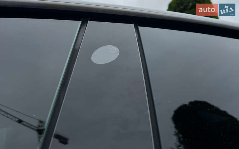 Седан Tesla Model 3 2021 в Львове