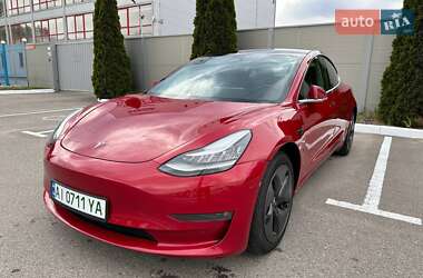 Седан Tesla Model 3 2019 в Ивано-Франковске