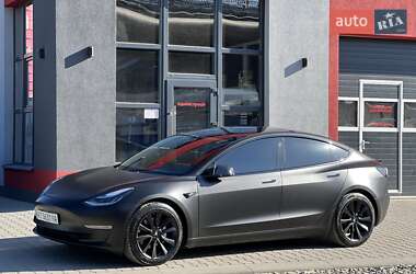 Седан Tesla Model 3 2020 в Ивано-Франковске
