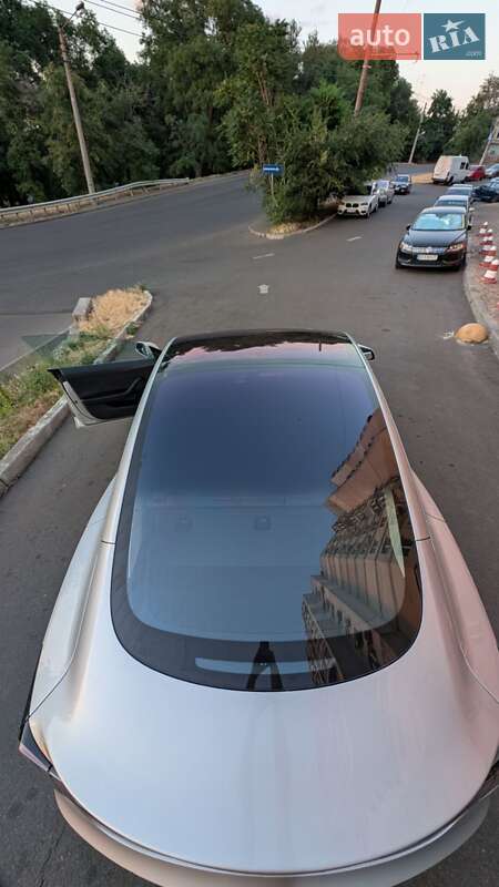 Седан Tesla Model 3 2018 в Одессе