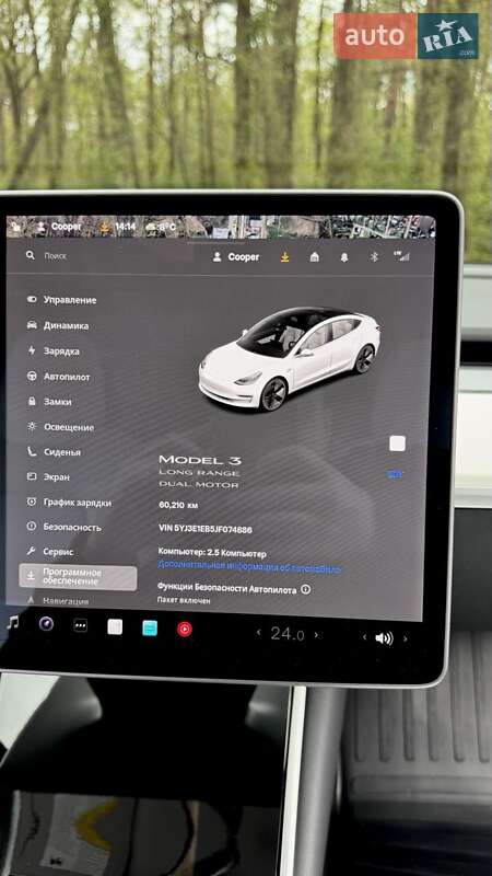 Седан Tesla Model 3 2018 в Львові