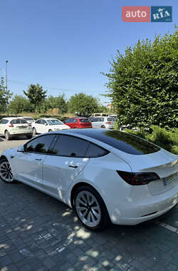 Седан Tesla Model 3 2022 в Одессе