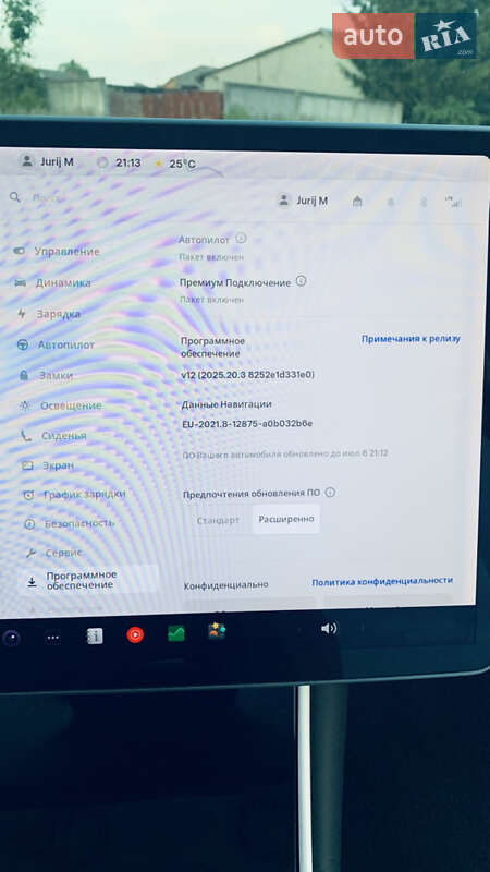 Седан Tesla Model 3 2018 в Жовкві