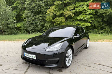 Седан Tesla Model 3 2019 в 