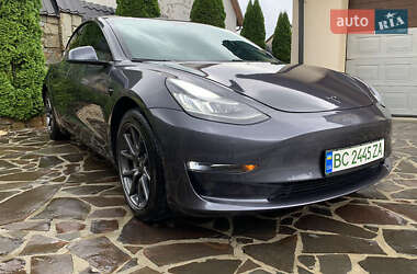 Седан Tesla Model 3 2019 в 