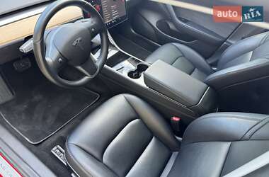 Седан Tesla Model 3 2018 в 