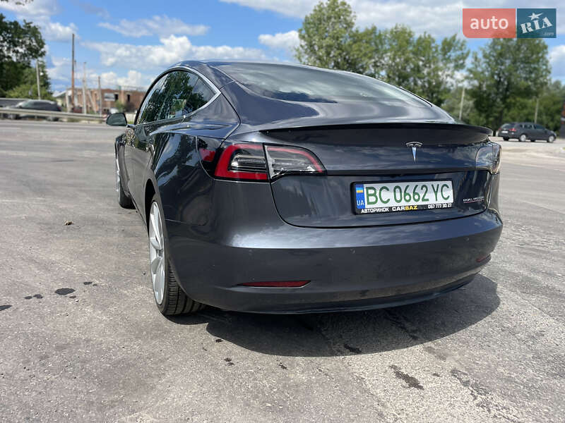 Седан Tesla Model 3 2019 в Львове фото 8 Седан Tesla Model 3 2019 в Львове