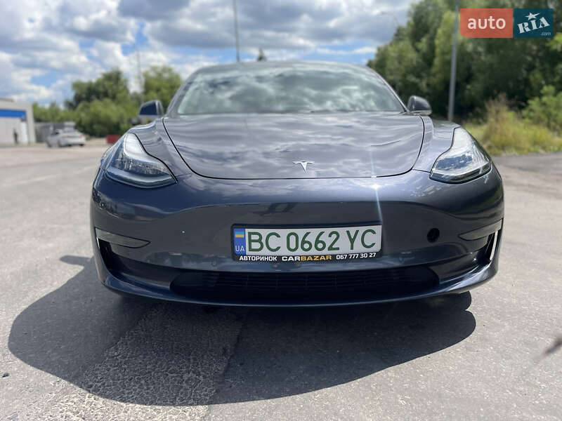 Седан Tesla Model 3 2019 в Львове фото 11 Седан Tesla Model 3 2019 в Львове