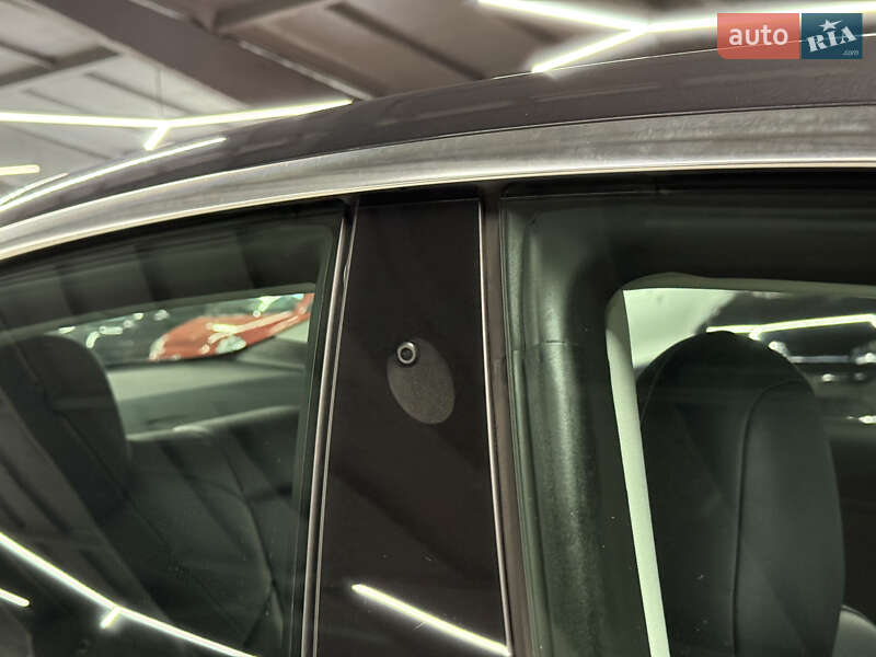 Седан Tesla Model 3 2019 в Владимире