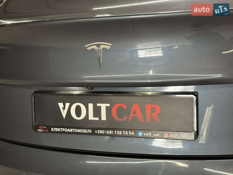 Седан Tesla Model 3 2019 в Владимире