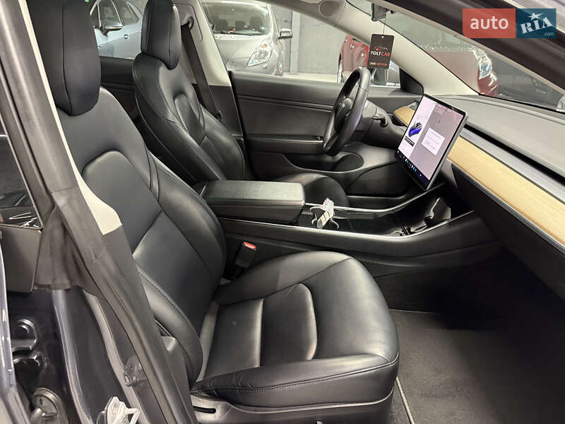 Седан Tesla Model 3 2019 в Володимирі фото 59 Седан Tesla Model 3 2019 в Володимирі