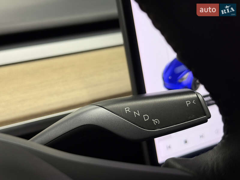 Седан Tesla Model 3 2019 в Владимире
