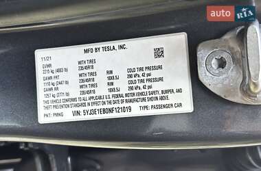 Седан Tesla Model 3 2021 в 