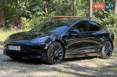 Седан Tesla Model 3 2023 в Житомирі