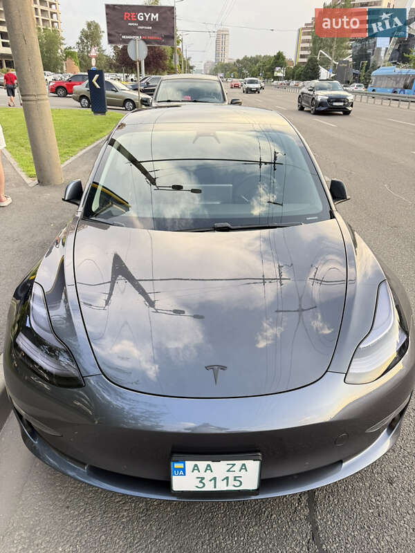 Седан Tesla Model 3 2019 в Харькове
